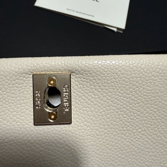 STUNNING FASHON BACKPACK-RARE-BRAND NEW - Picture 7 of 8